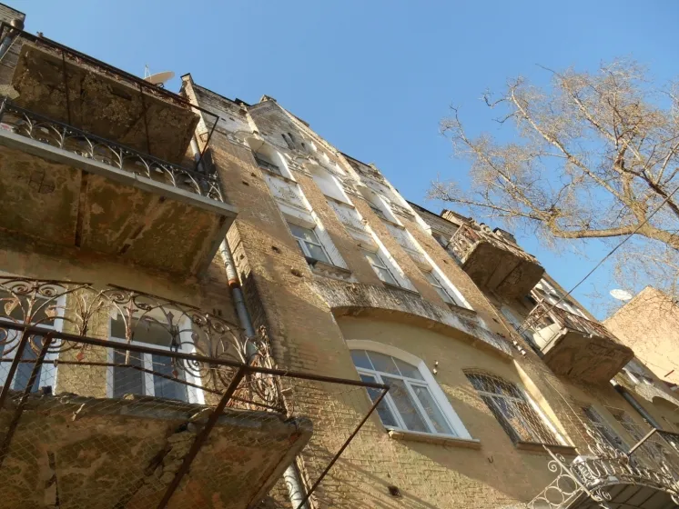 Нераціонально запам'ятовувати похмурі дні, враховуючи таку кількість сонячних — фото 4