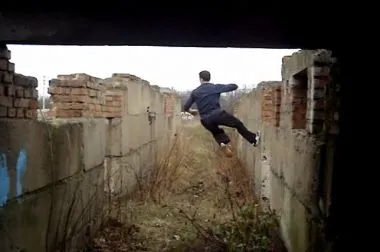 Паркур у пгт Луков - Son of Sky & Eric - Відео